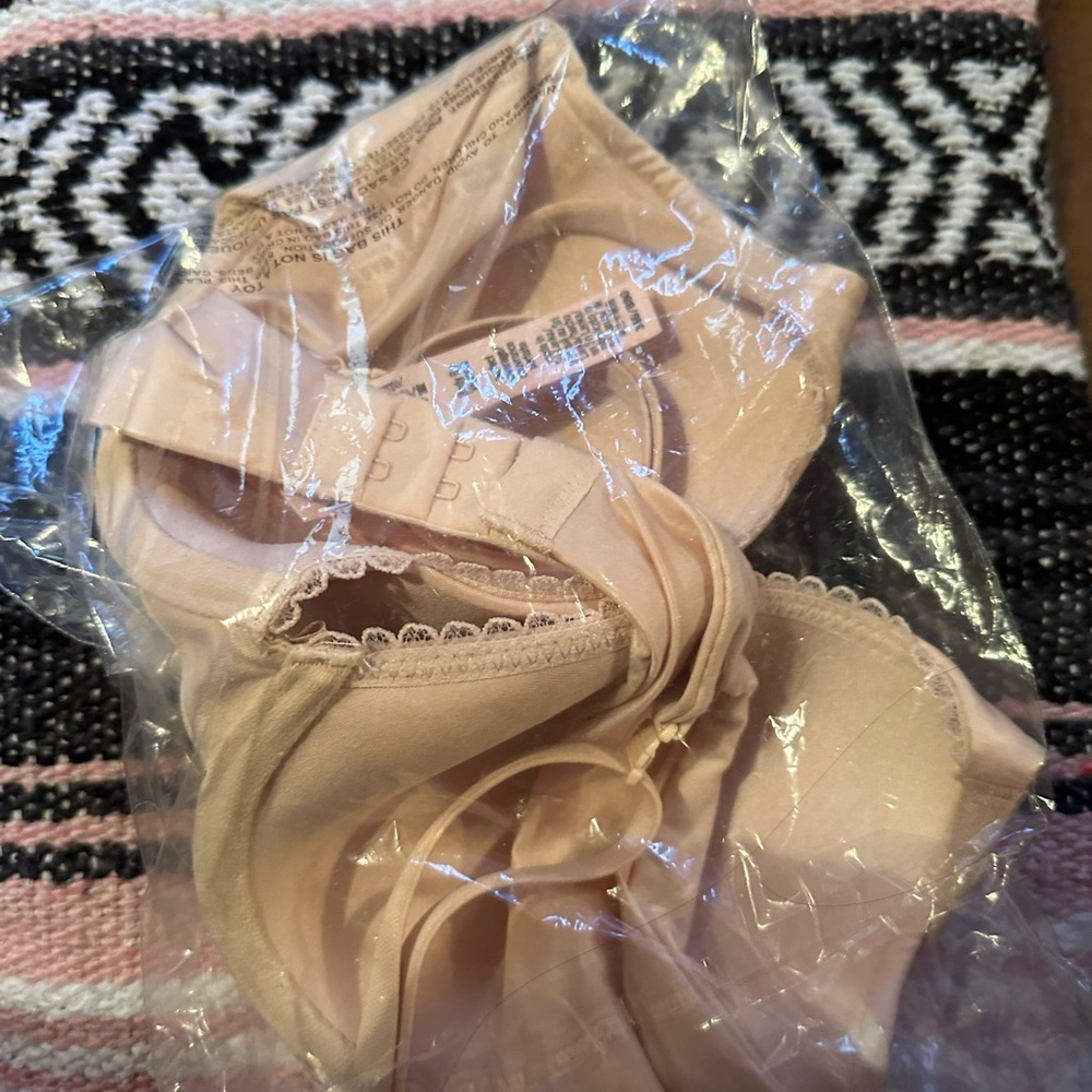Victoria’s Secret nude/beige lace-trim bra